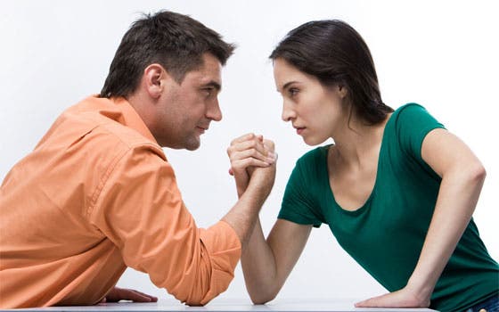 يا نساء العالم.. لا&nbsp;تتحدن!